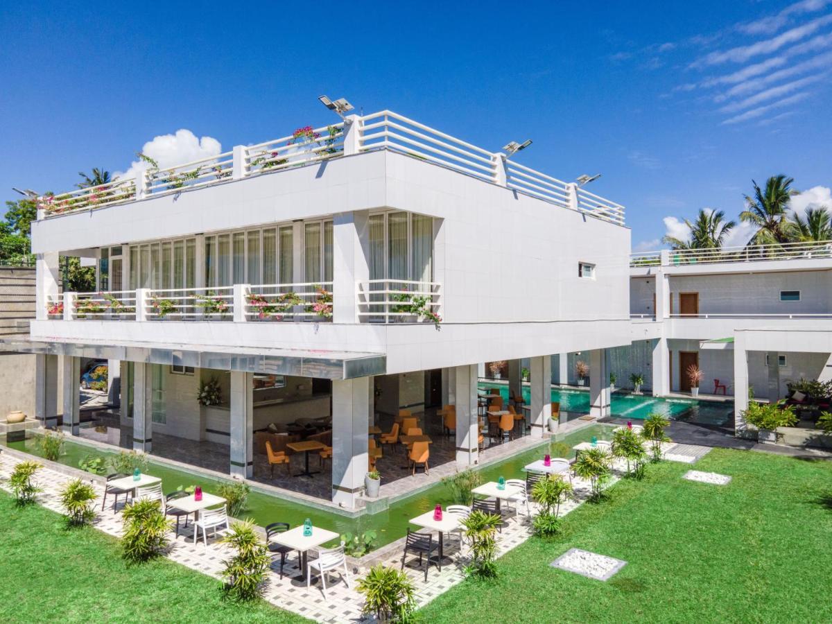 Boutique Villa Bougainvillea Уелигама Екстериор снимка