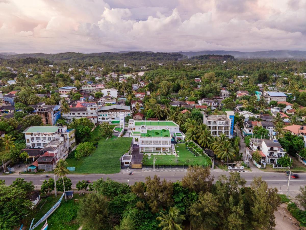 Boutique Villa Bougainvillea Уелигама Екстериор снимка